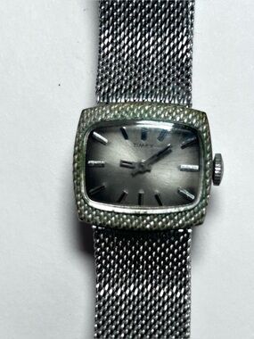 70’s Timex Silver Chainmail Mesh Women’s Watch Mechanical Wind up